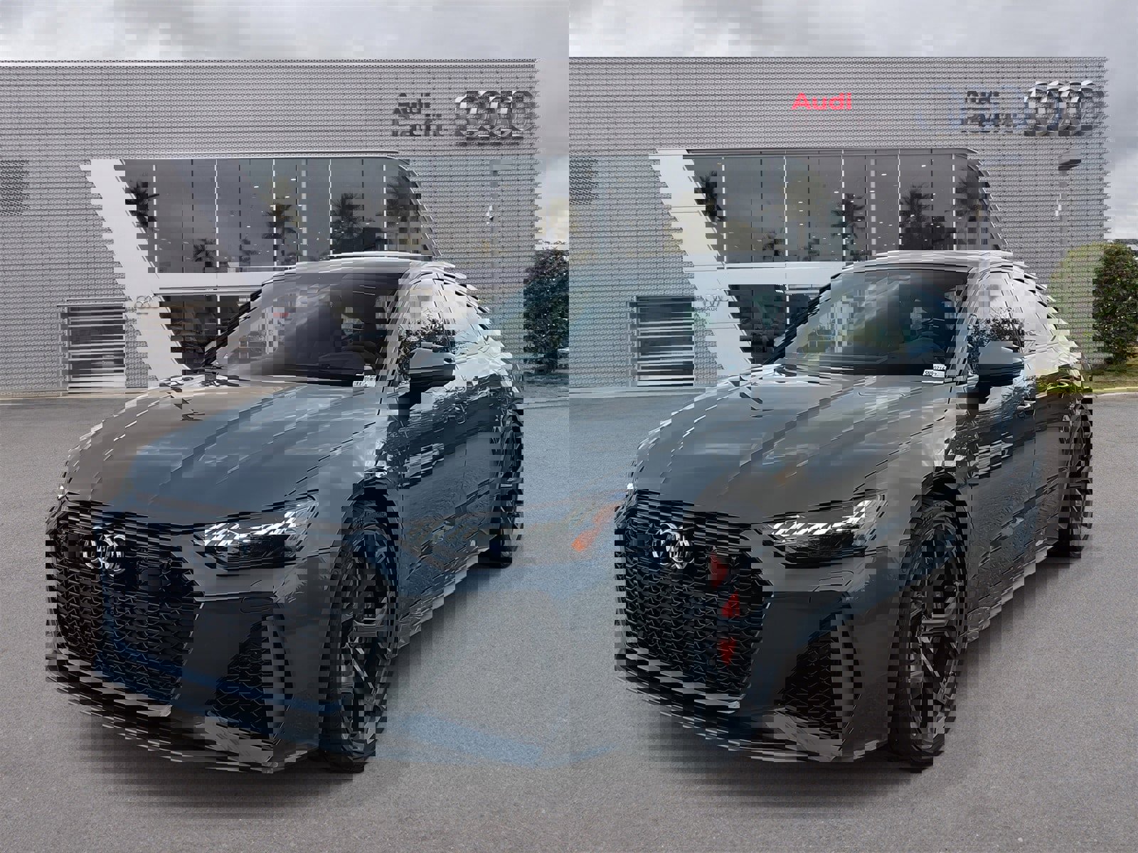 New 2025 Audi RS 7 Performance