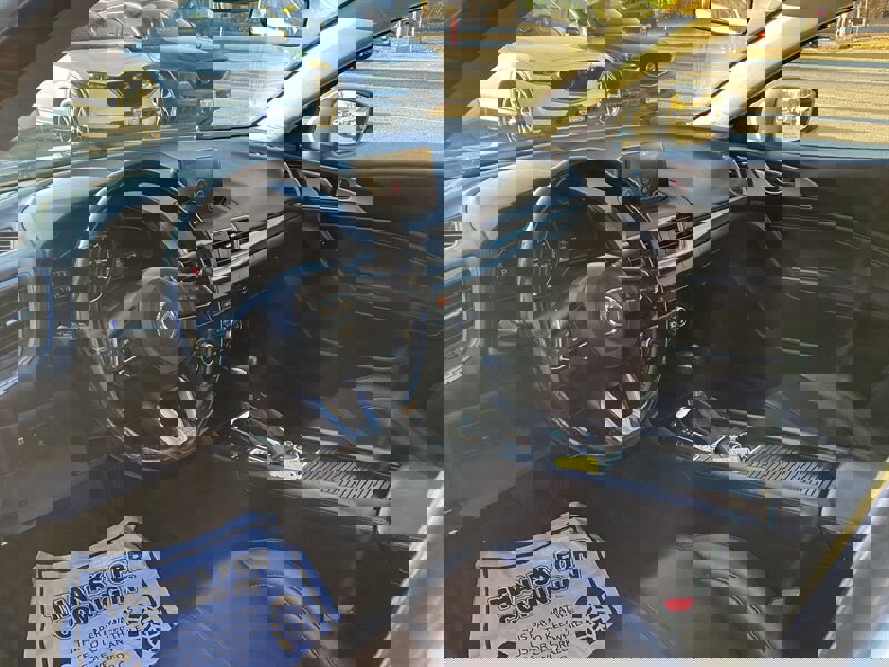 Used 2018 MAZDA MAZDA3 Touring image 17