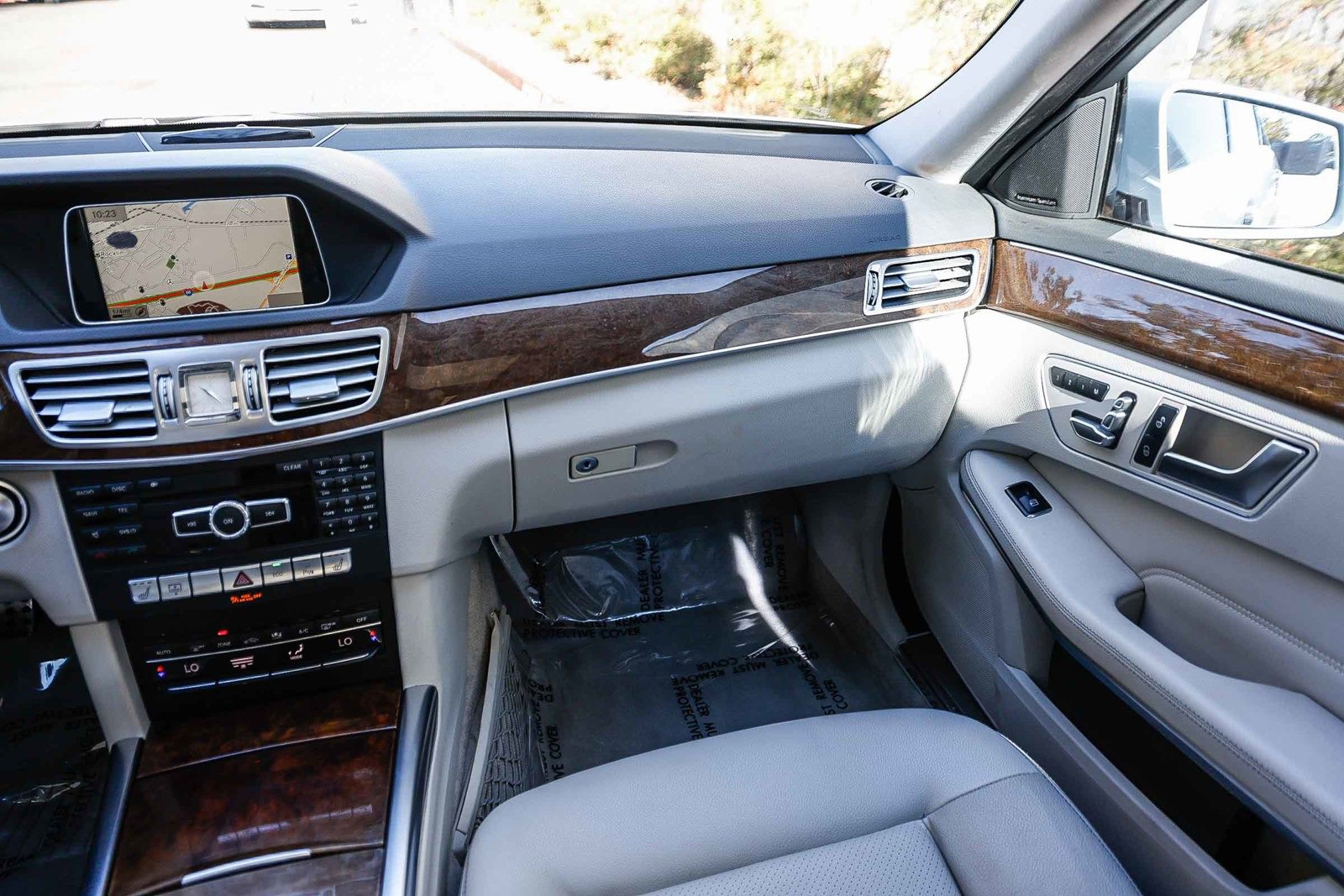 Used 2014 Mercedes-Benz E 350 Sedan image 15