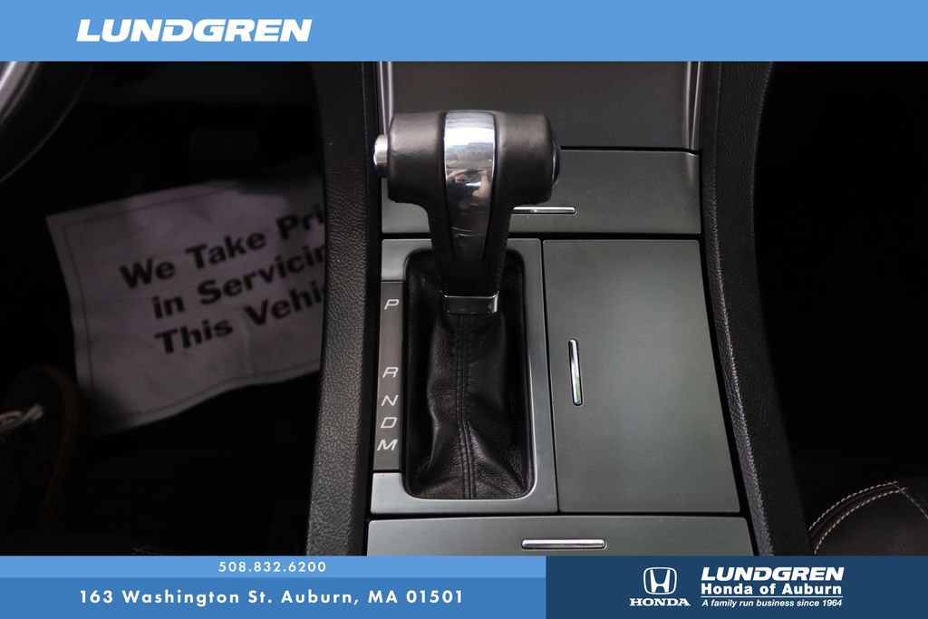 Used 2011 Ford Taurus Limited w/ 302A Rapid Spec Order Code FWD image 24