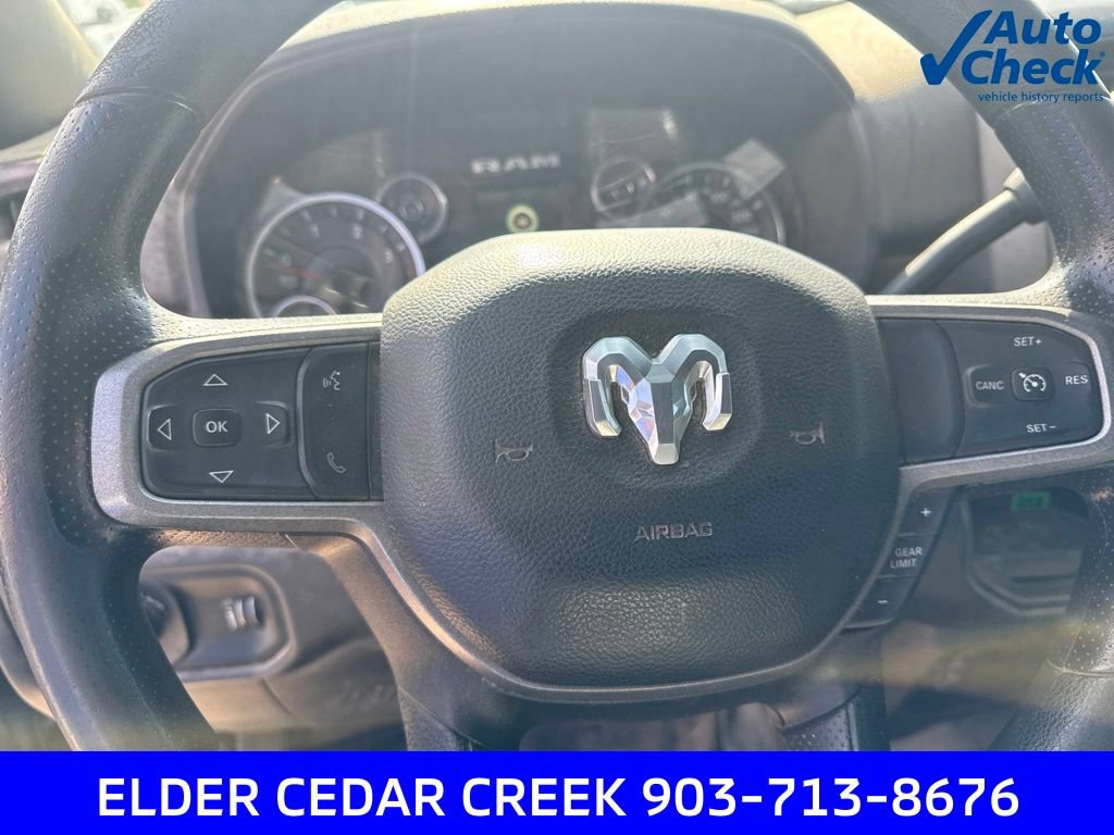 Used 2024 RAM 3500 Tradesman w/ Chrome Appearance Group AWD/4WD image 19