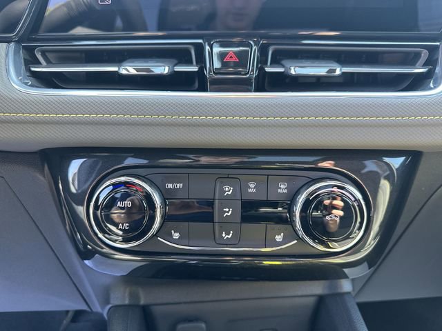 Used 2024 Chevrolet TrailBlazer ACTIV w/ Convenience Package AWD/4WD image 19