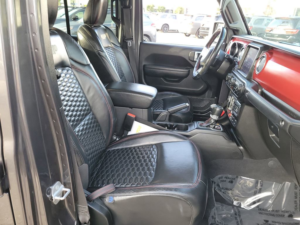 Certified 2022 Jeep Gladiator Rubicon w/ Cold Weather Group image 15