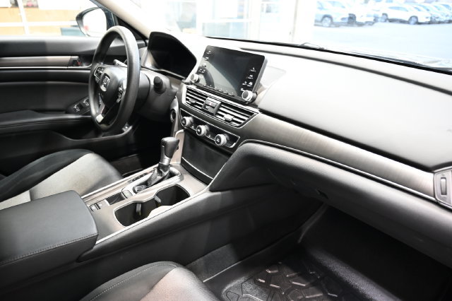 Used 2020 Honda Accord LX image 13