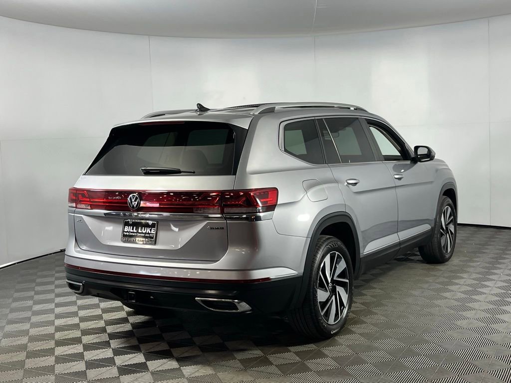 Used 2025 Volkswagen Atlas SEL image 7