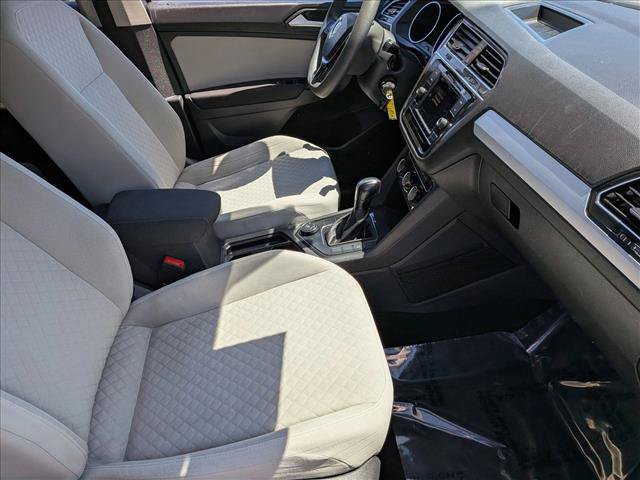 Used 2019 Volkswagen Tiguan S w/ Driver Assistance Package AWD/4WD image 19