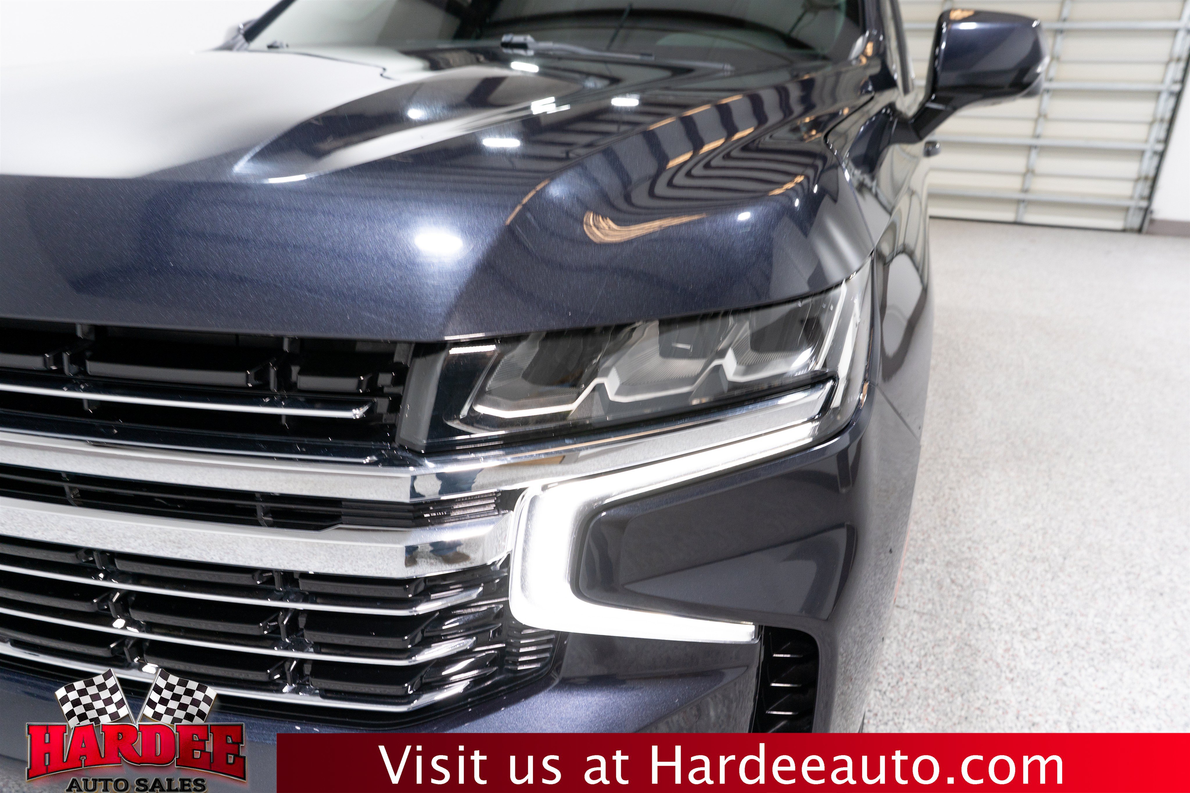 Used 2022 Chevrolet Tahoe LT w/ Luxury Package AWD/4WD image 7