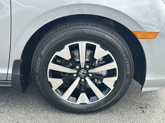 Used 2026 Honda Odyssey EX-L image 14