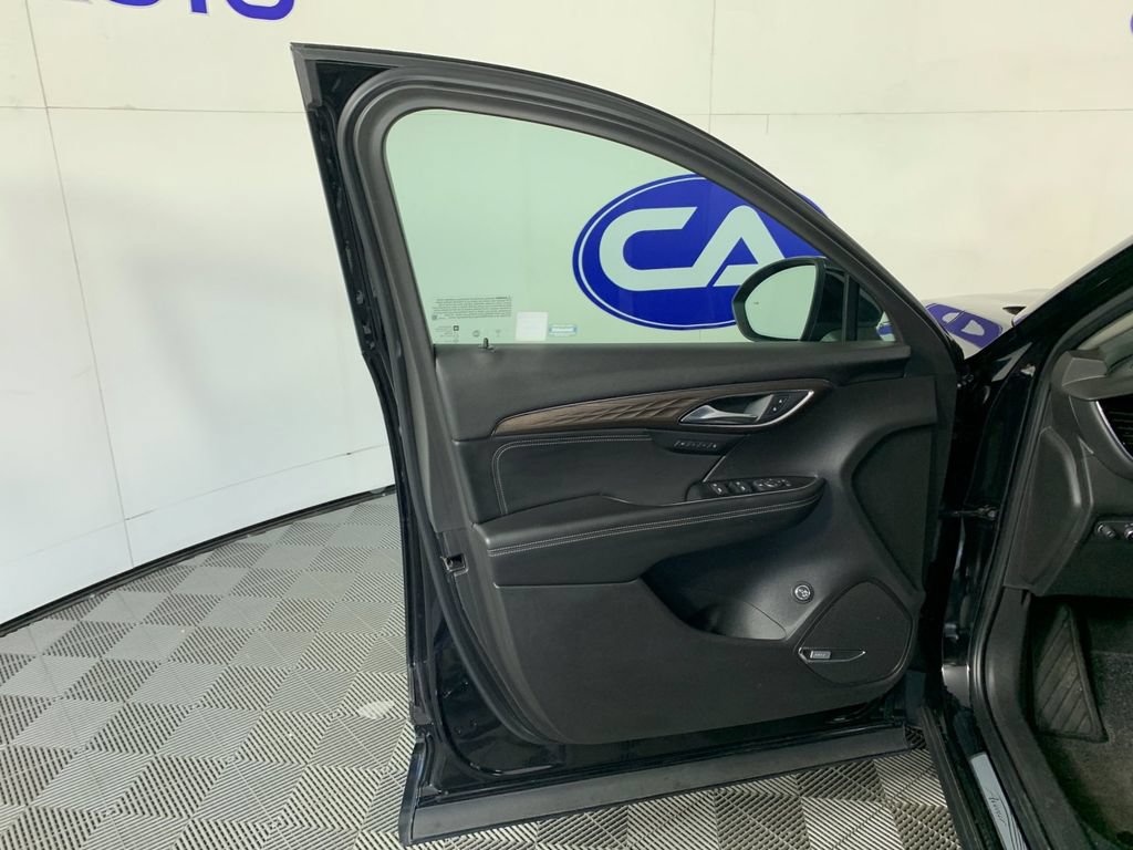 Used 2023 Buick Envision Avenir FWD image 13