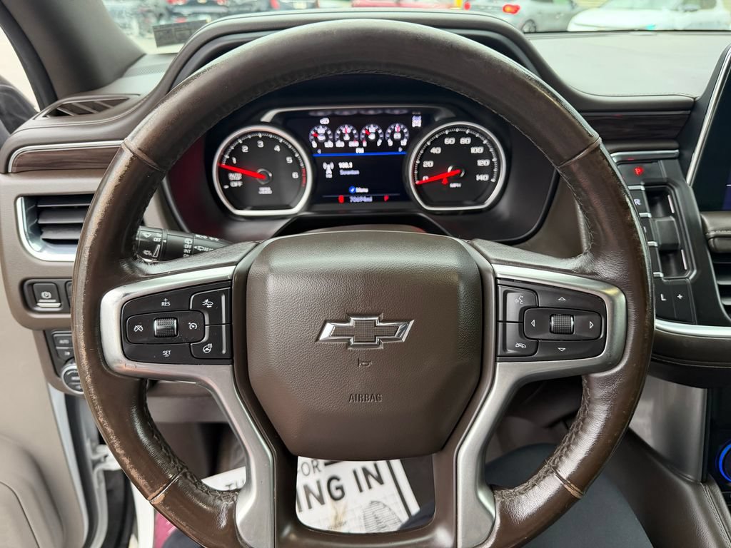 Used 2021 Chevrolet Suburban Z71 w/ Z71 Off-Road Package AWD/4WD image 16