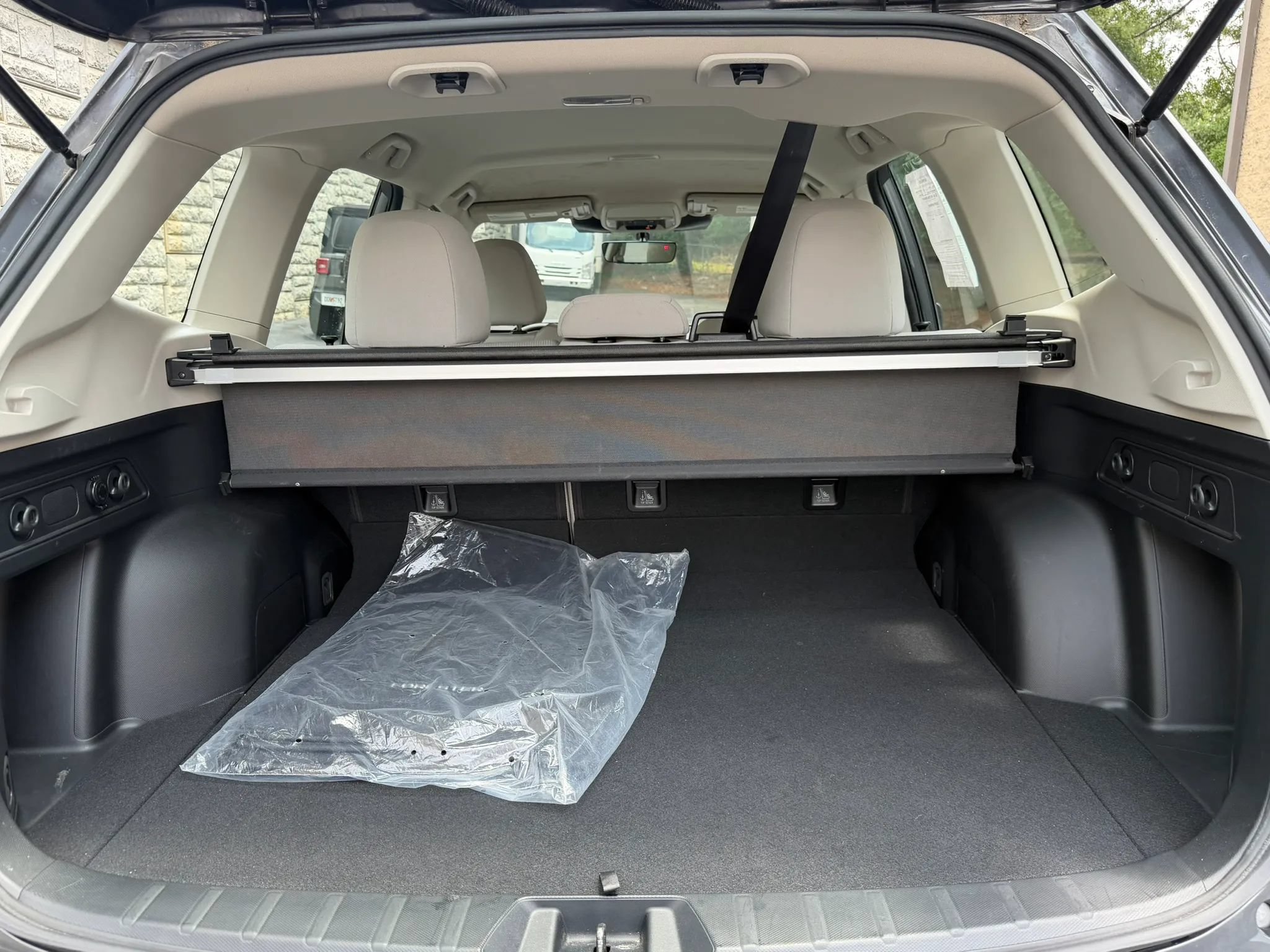 Used 2023 Subaru Forester AWD/4WD image 33