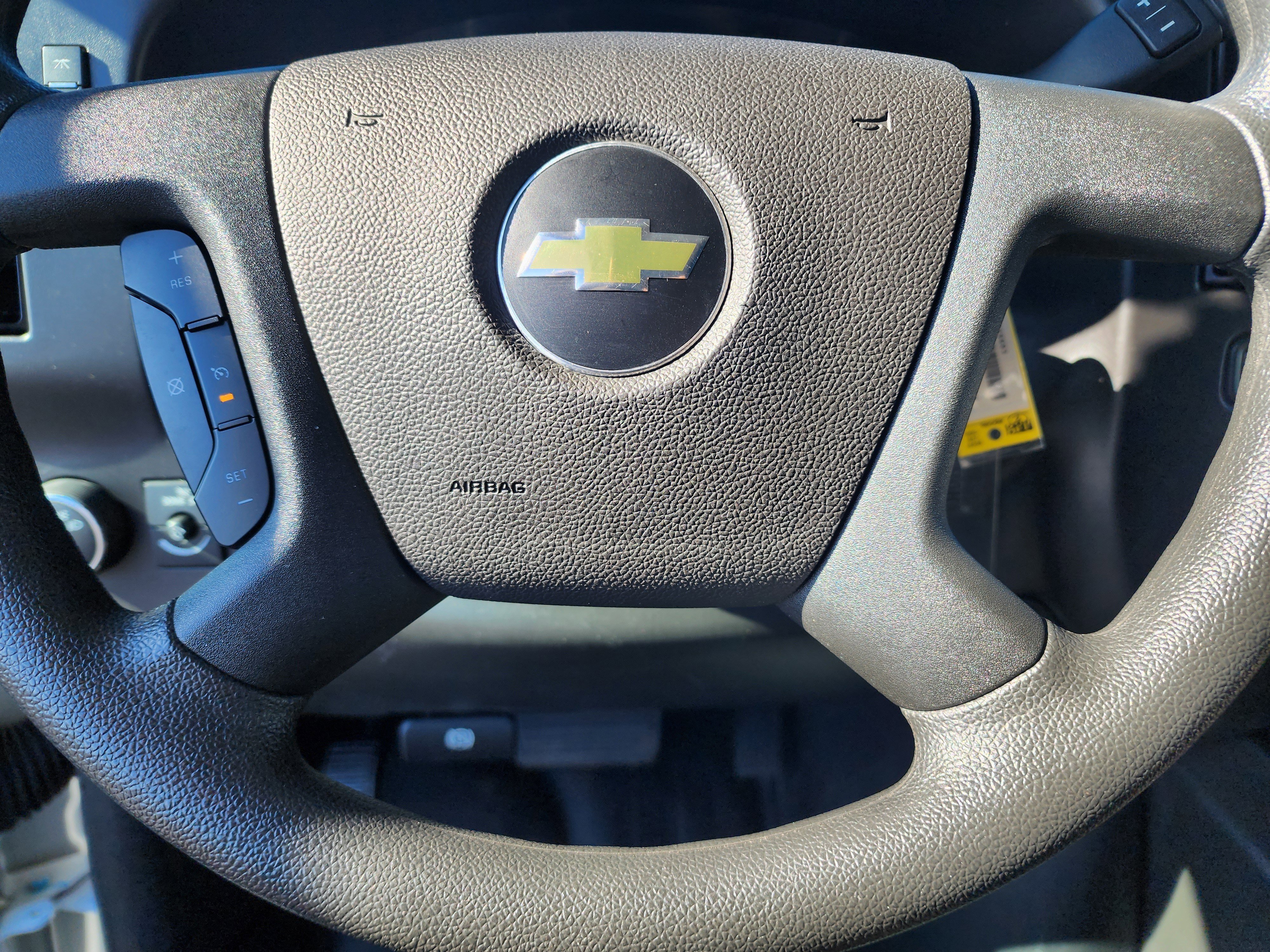 Used 2024 Chevrolet Express 2500 w/ Driver Convenience Package image 27