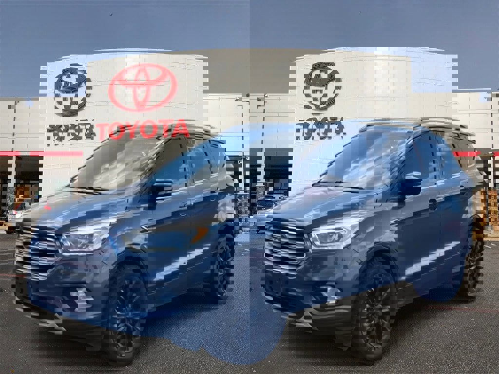 Used 2017 Ford Escape Titanium