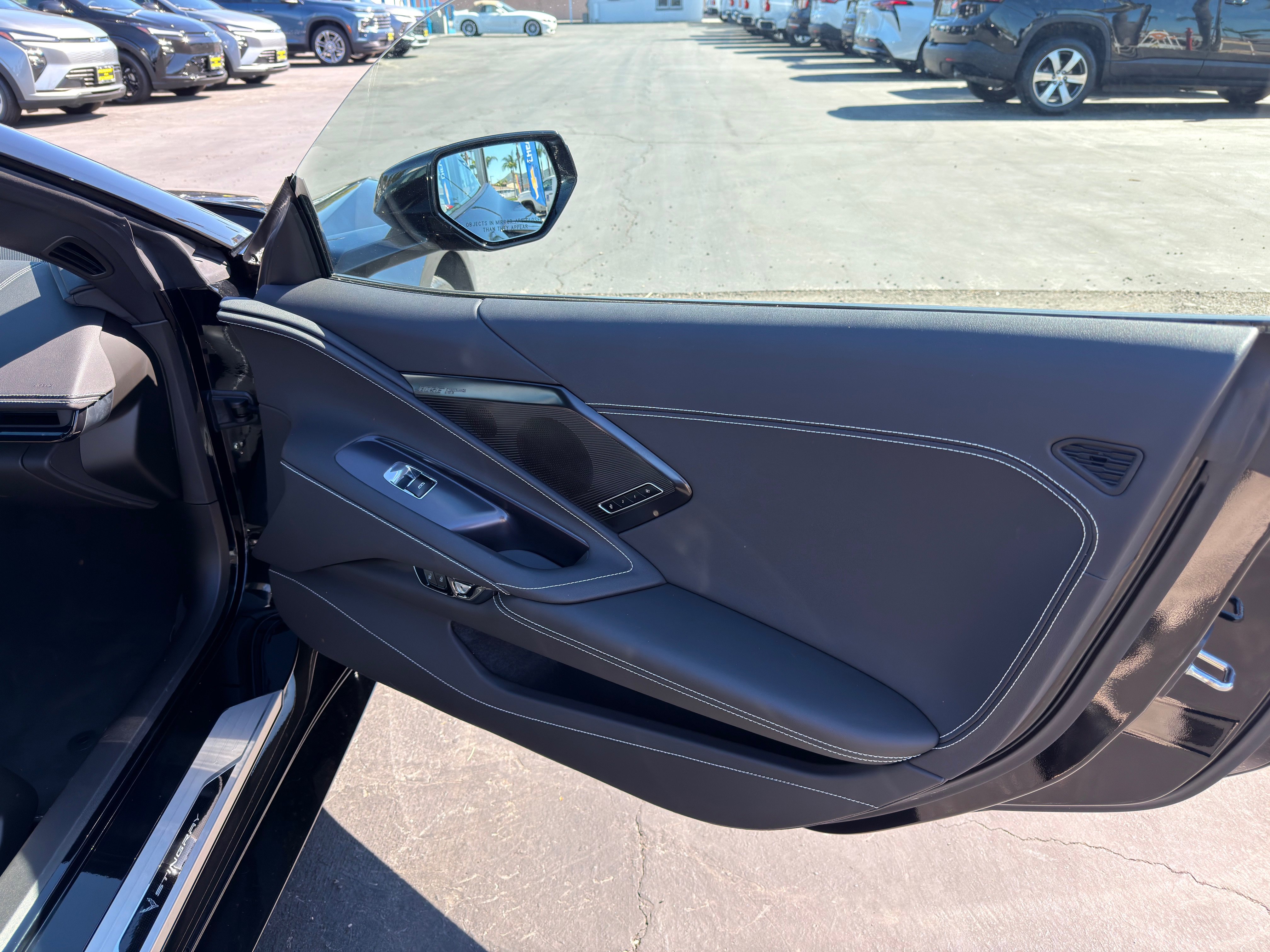 Used 2023 Chevrolet Corvette 2LT w/ Z51 Performance Package image 11