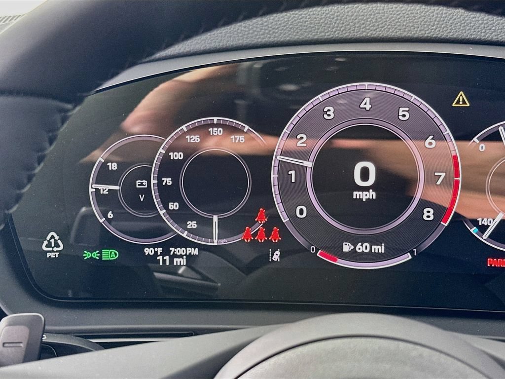 New 2026 Porsche Cayenne AWD/4WD image 13