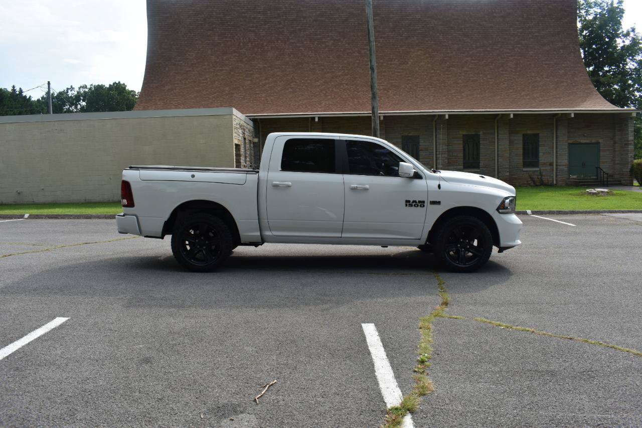 Used 2017 RAM 1500 Sport w/ Convenience Group AWD/4WD image 8
