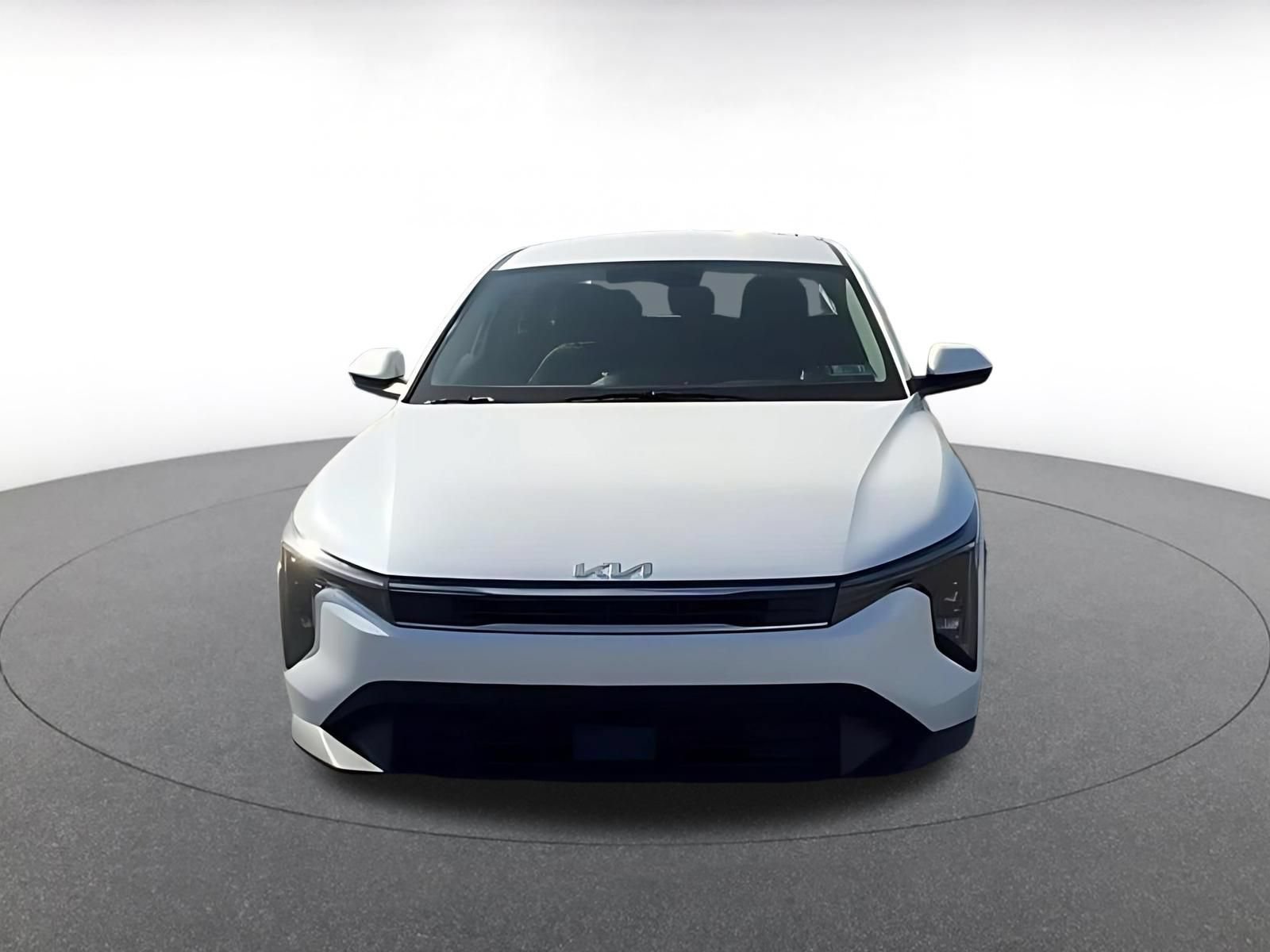 Used 2025 Kia K4 FWD image 4