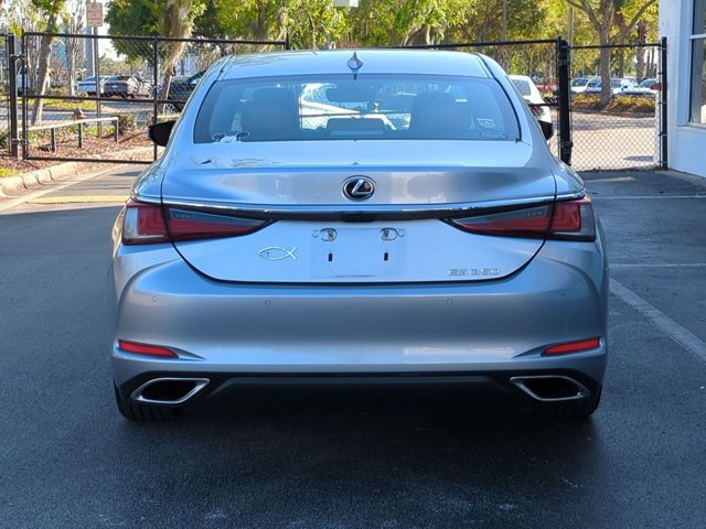 Used 2022 Lexus ES 350 w/ Premium Package image 6