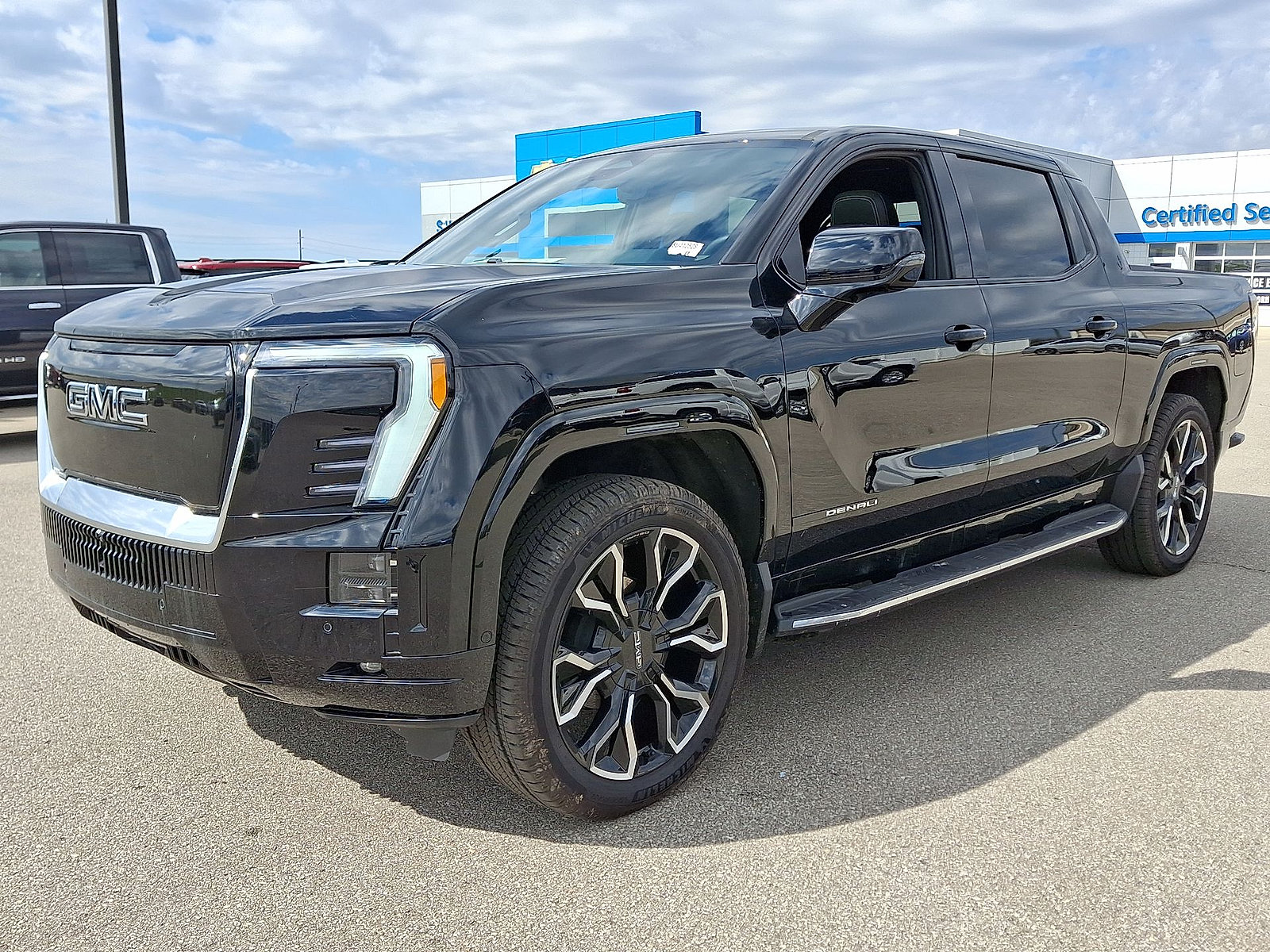 New 2025 GMC Sierra EV Denali AWD/4WD image 10