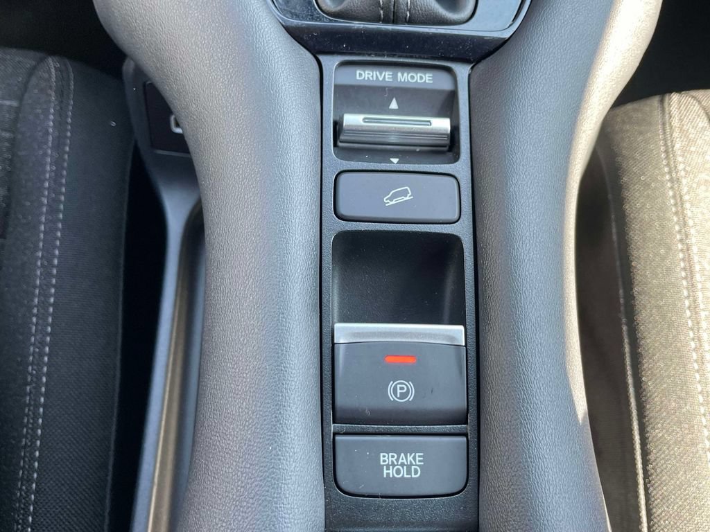 Used 2023 Honda HR-V LX image 31