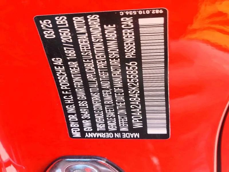 Used 2025 Porsche 718 Cayman RWD image 11