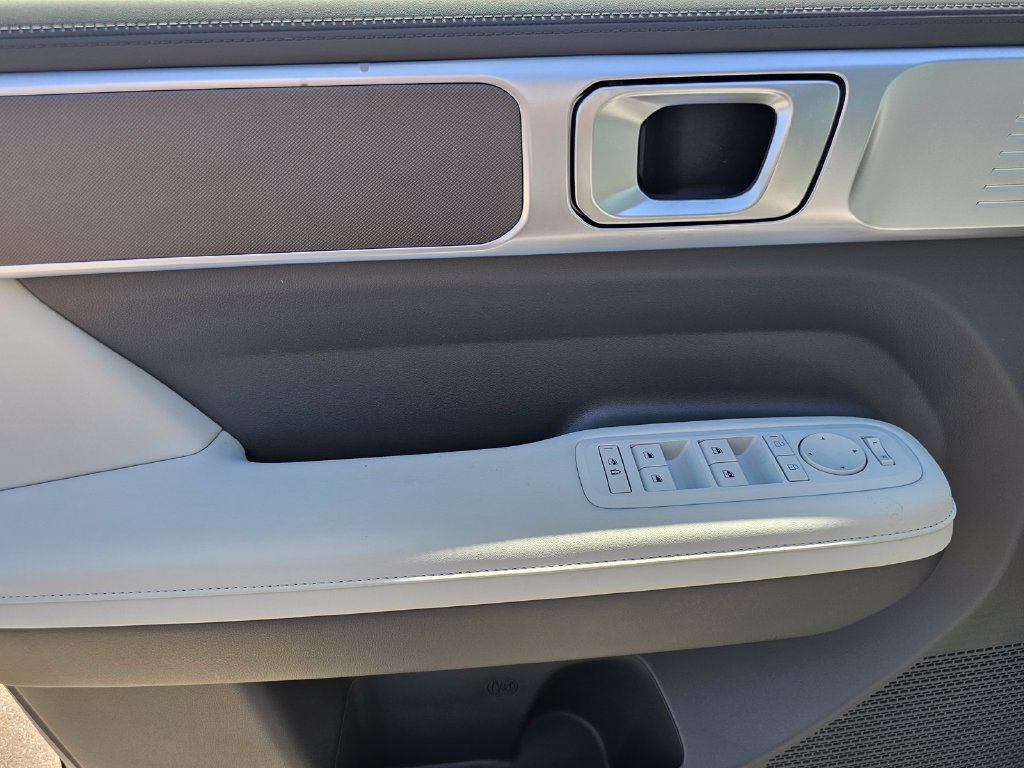 New 2026 Hyundai Santa Fe SEL FWD image 24