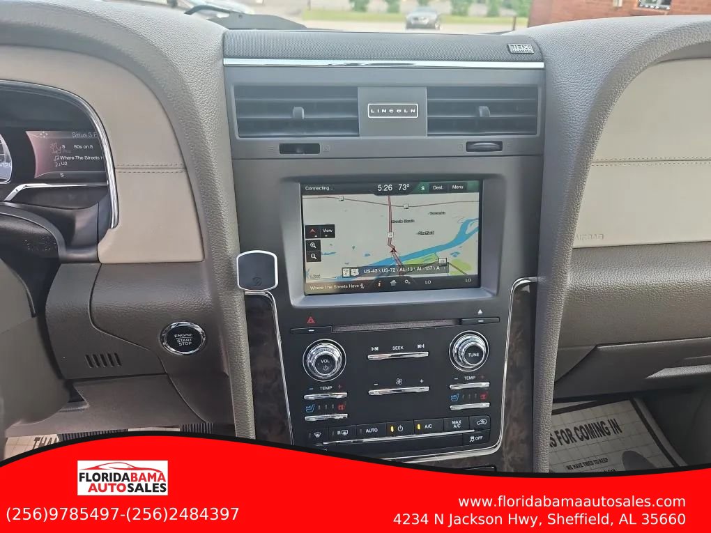 Used 2015 Lincoln Navigator 2WD image 15