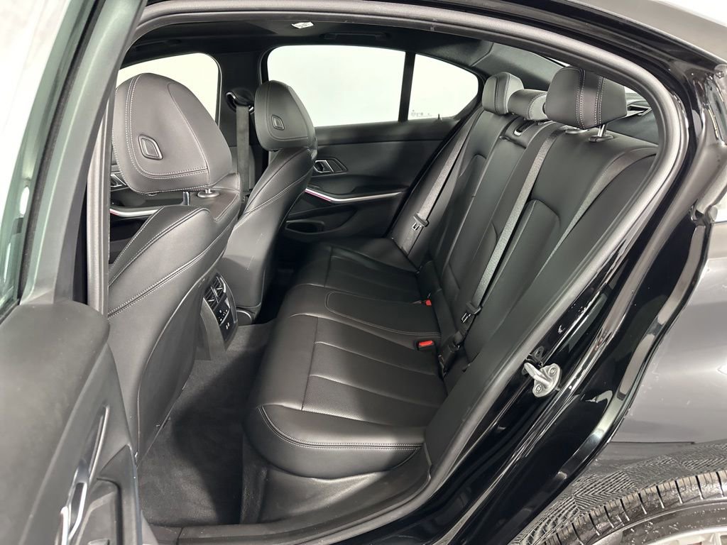 Certified 2025 BMW 330i xDrive 330i xDrive w/ Premium Package image 21