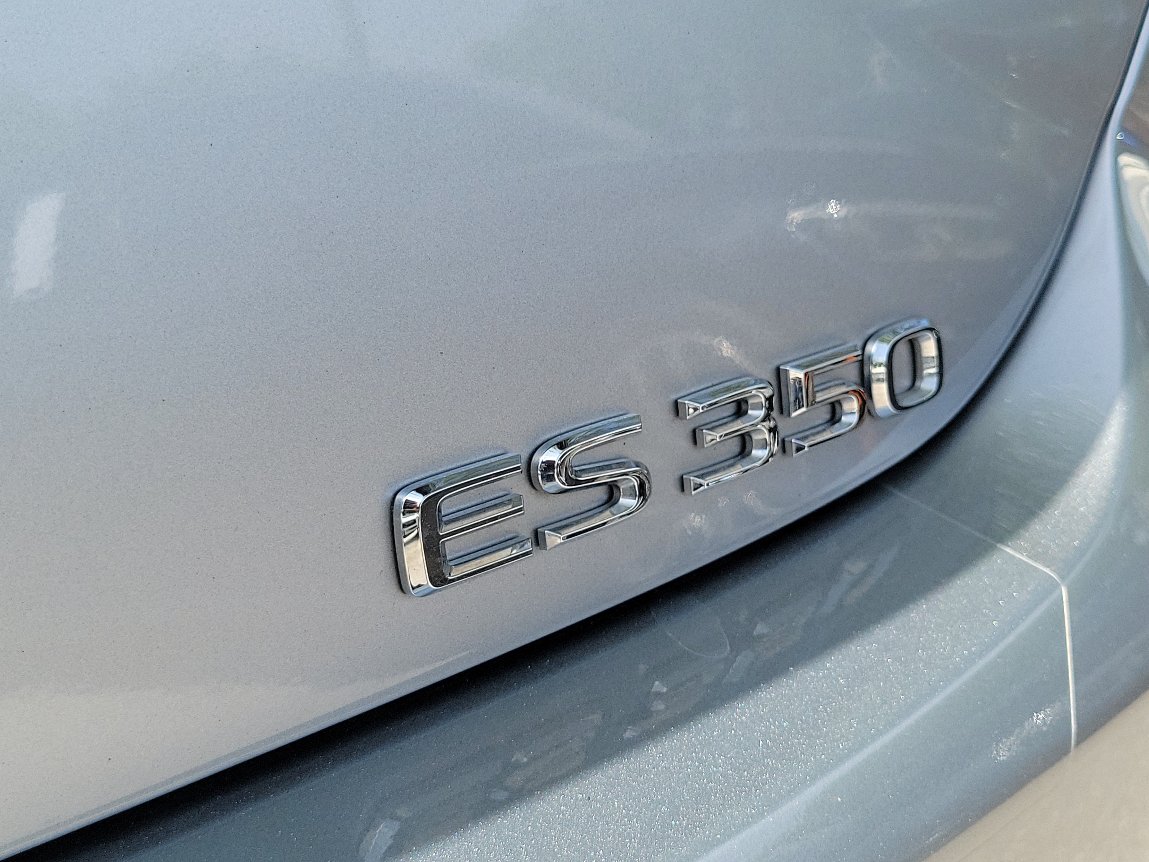 Used 2022 Lexus ES 350 Ultra Luxury w/ Accessory Package 2 FWD image 5