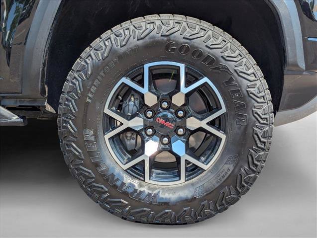 Used 2024 GMC Canyon AT4X AWD/4WD image 21