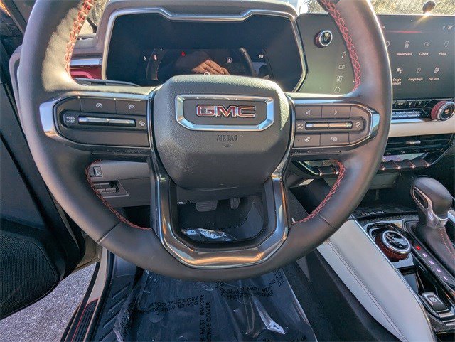 Used 2023 GMC Canyon AT4X image 19