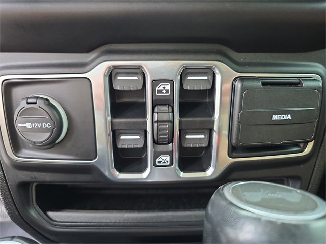 Certified 2020 Jeep Wrangler Unlimited Sahara image 16