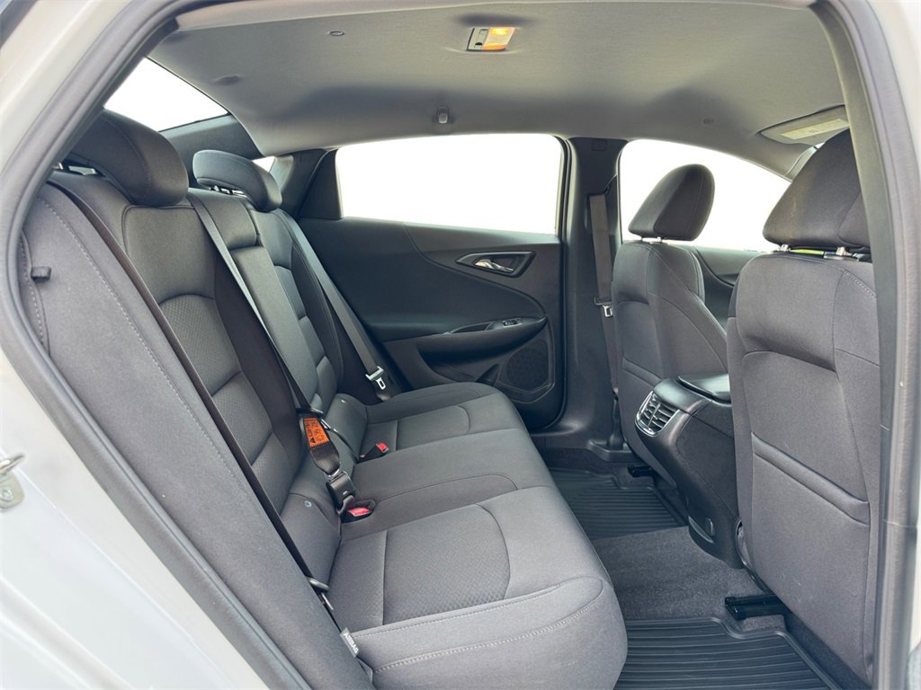 Used 2022 Chevrolet Malibu LT image 20