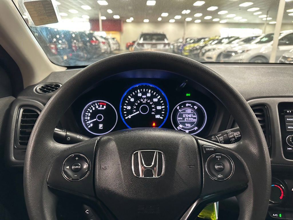 Used 2019 Honda HR-V LX image 17