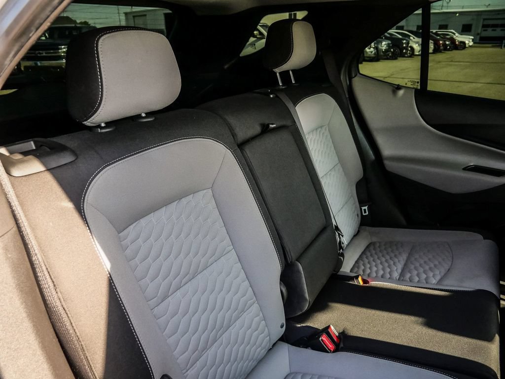 Used 2021 Chevrolet Equinox LT AWD/4WD image 21