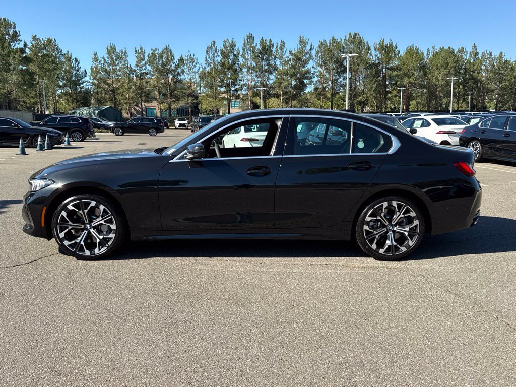 Used 2026 BMW 330i Sedan w/ Premium Package RWD image 14