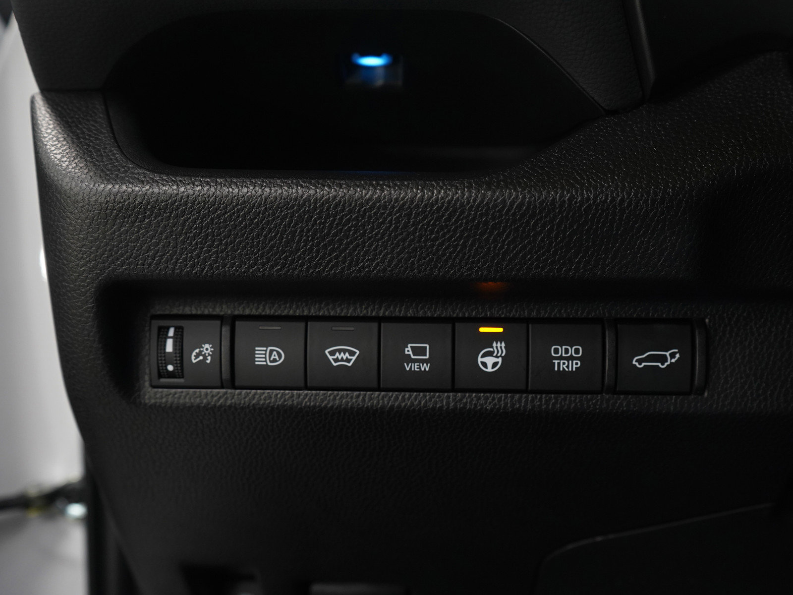 Used 2024 Toyota RAV4 XSE w/ Advanced Technology Package image 24