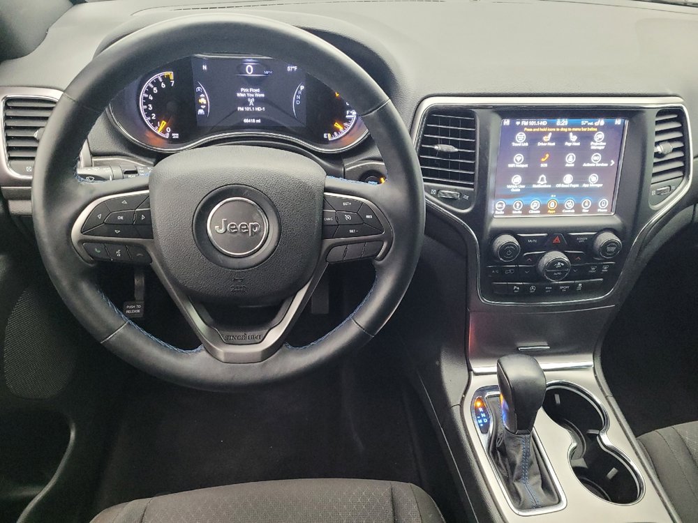 Used 2018 Jeep Grand Cherokee Laredo image 22