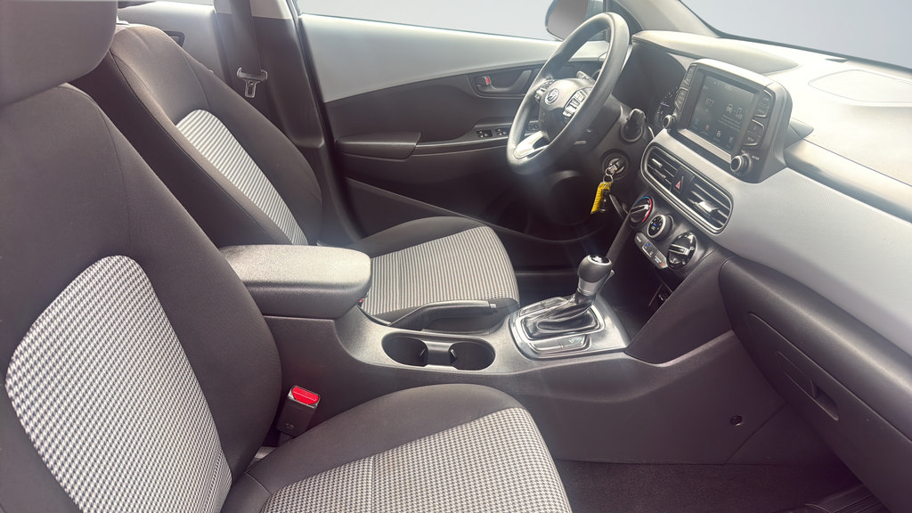 Used 2018 Hyundai Kona SE FWD image 20