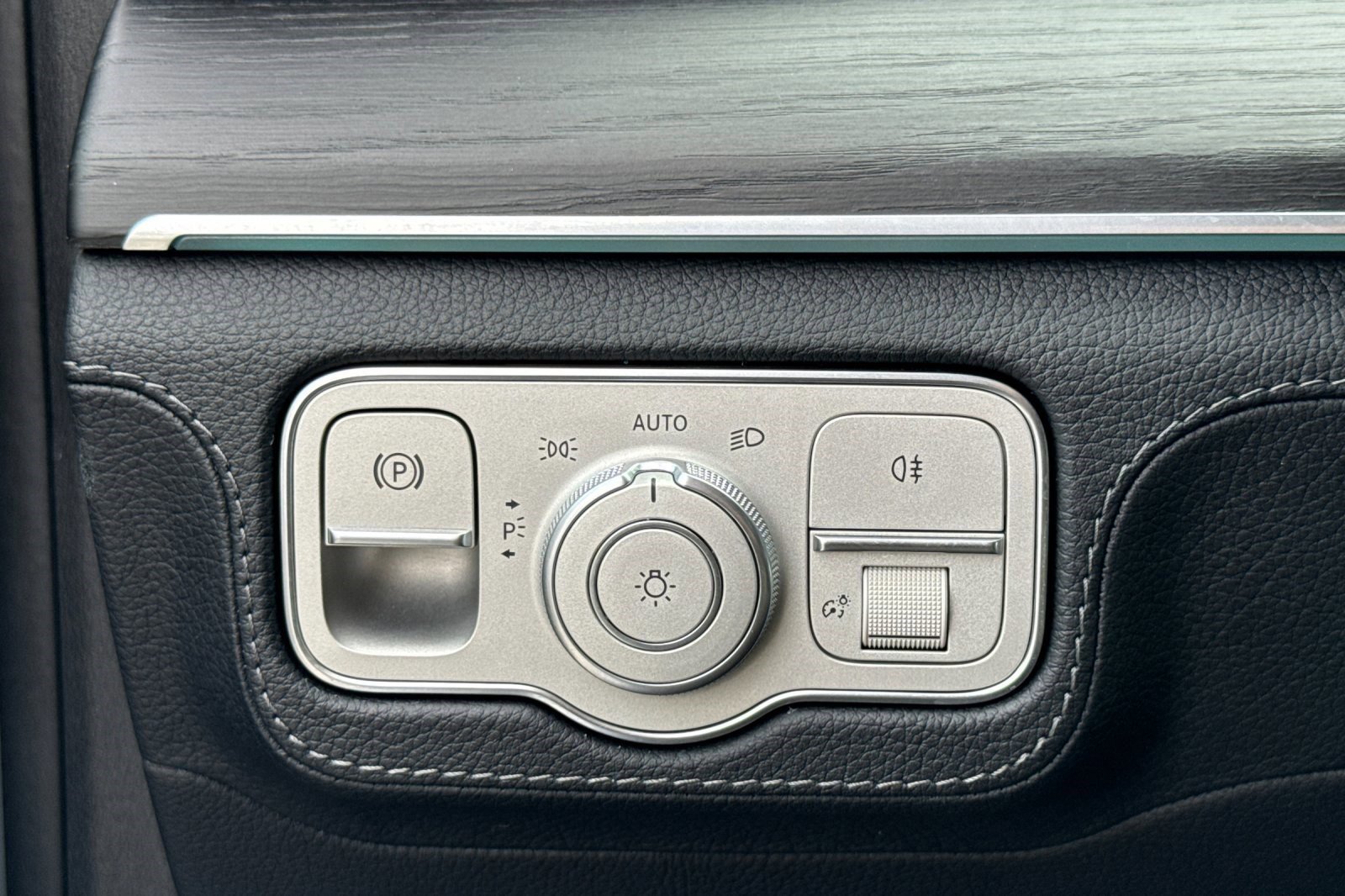 Certified 2023 Mercedes-Benz GLE 350 4MATIC image 16