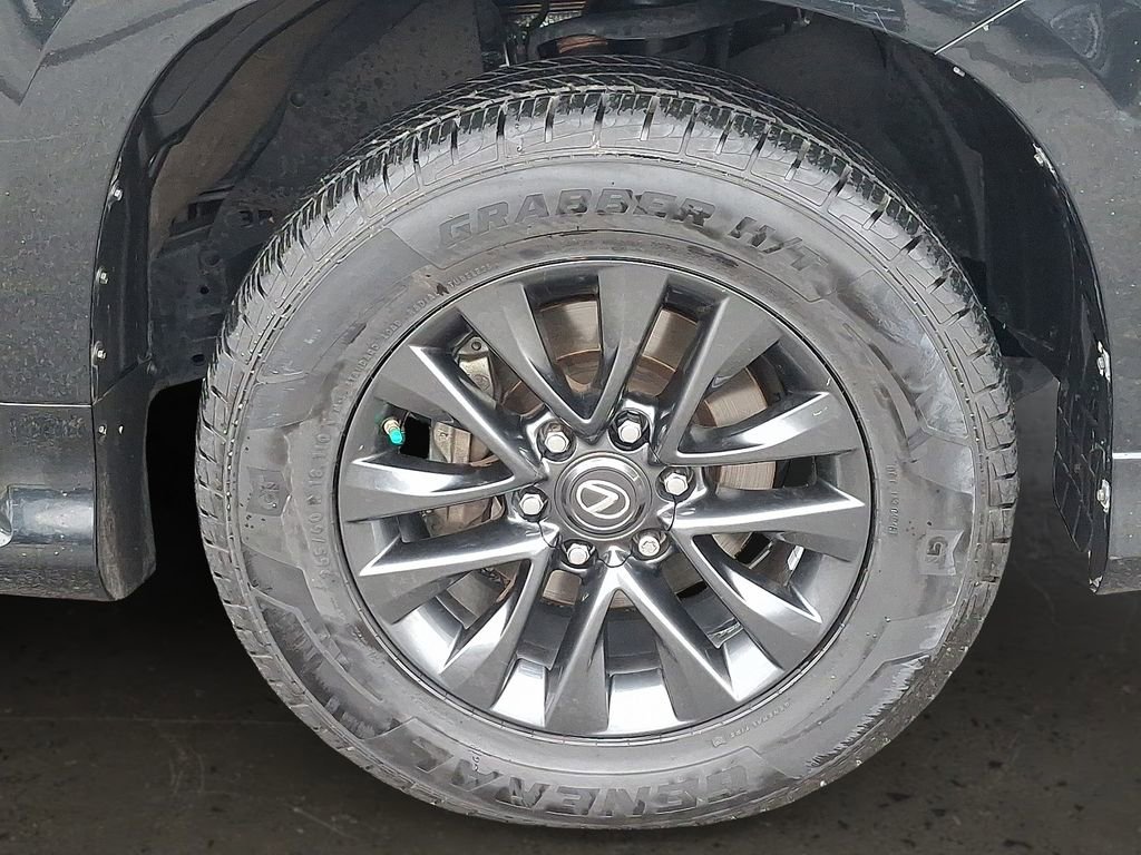 Used 2023 Lexus GX 460 Premium image 9
