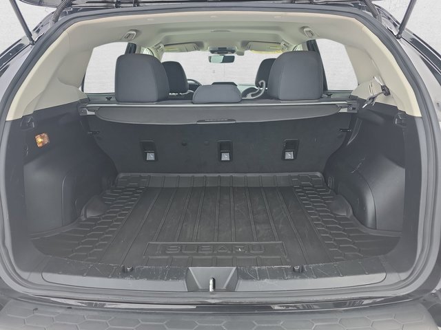 Used 2022 Subaru Crosstrek 2.0i Premium image 12