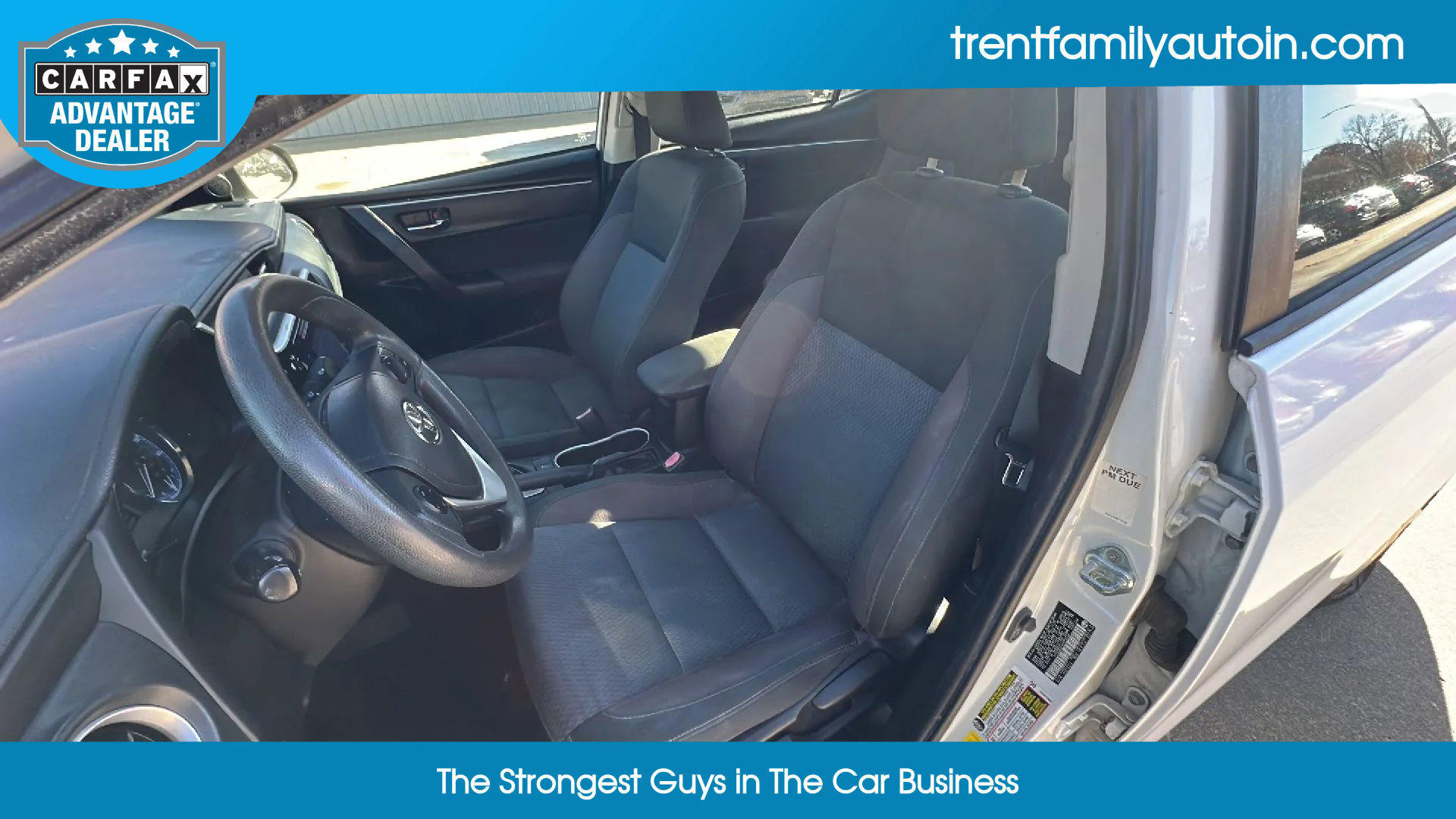 Used 2019 Toyota Corolla LE image 28