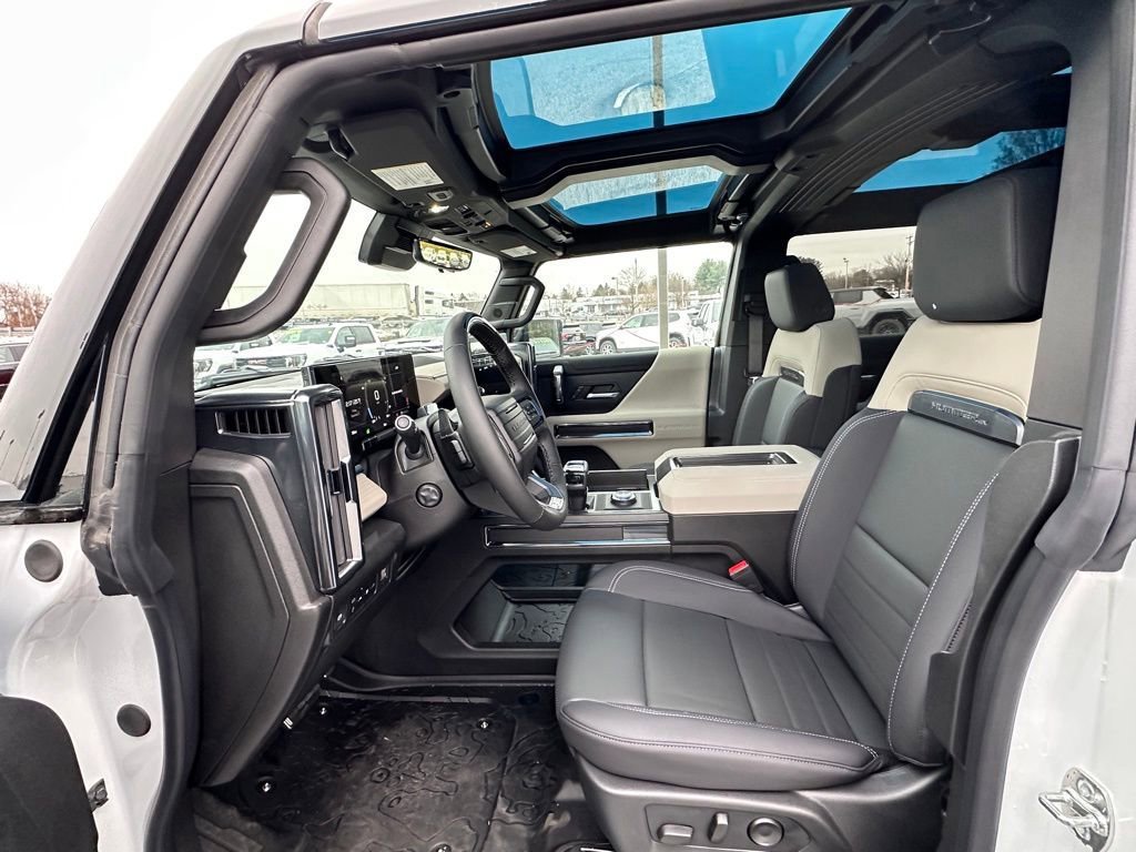 New 2026 GMC Hummer EV SUV w/ LPO, Sport Package AWD/4WD image 14