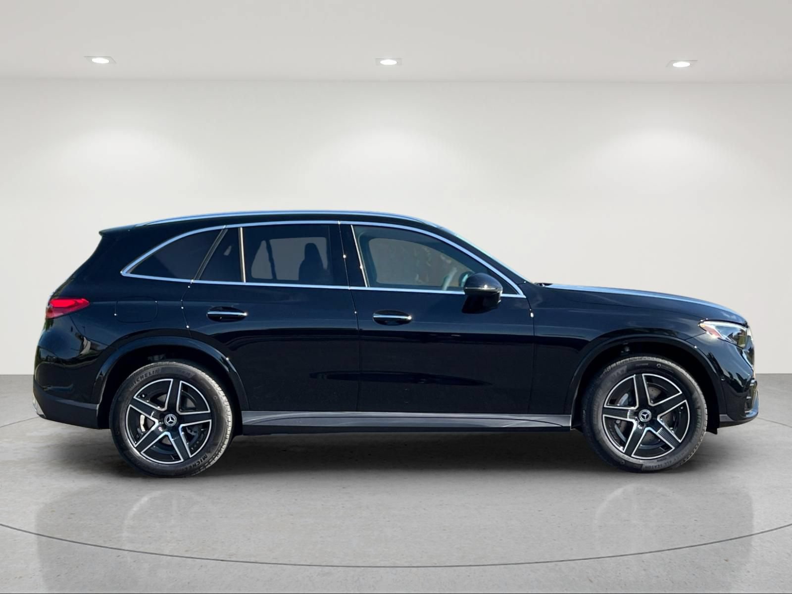 New 2026 Mercedes-Benz GLC 300 4MATIC image 6