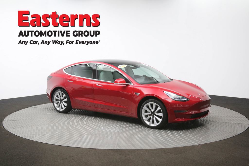 Used 2020 Tesla Model 3 Standard Range RWD image 47
