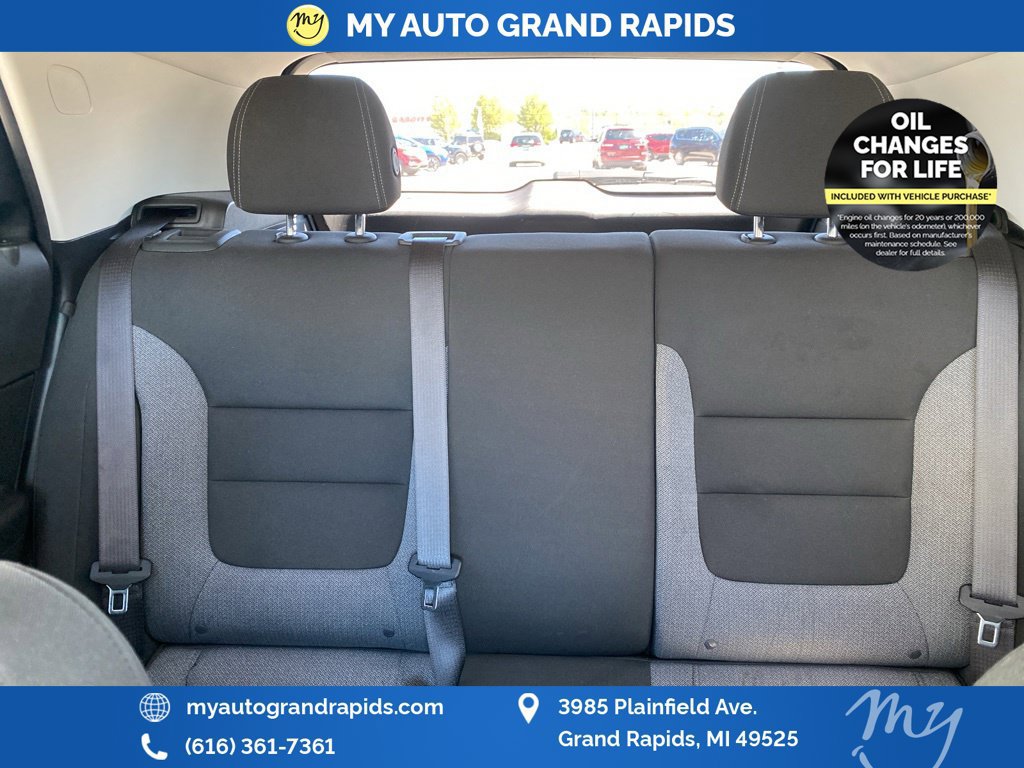 Used 2024 Chevrolet TrailBlazer LT AWD/4WD image 30