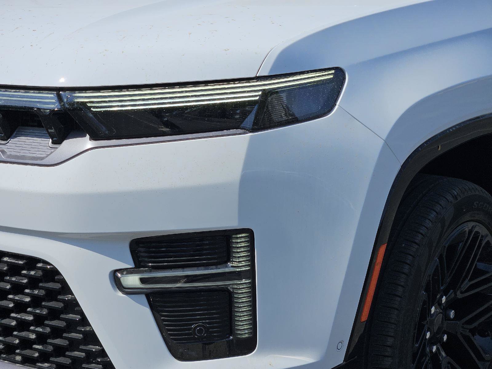 New 2026 Jeep Grand Wagoneer Limited AWD/4WD image 6