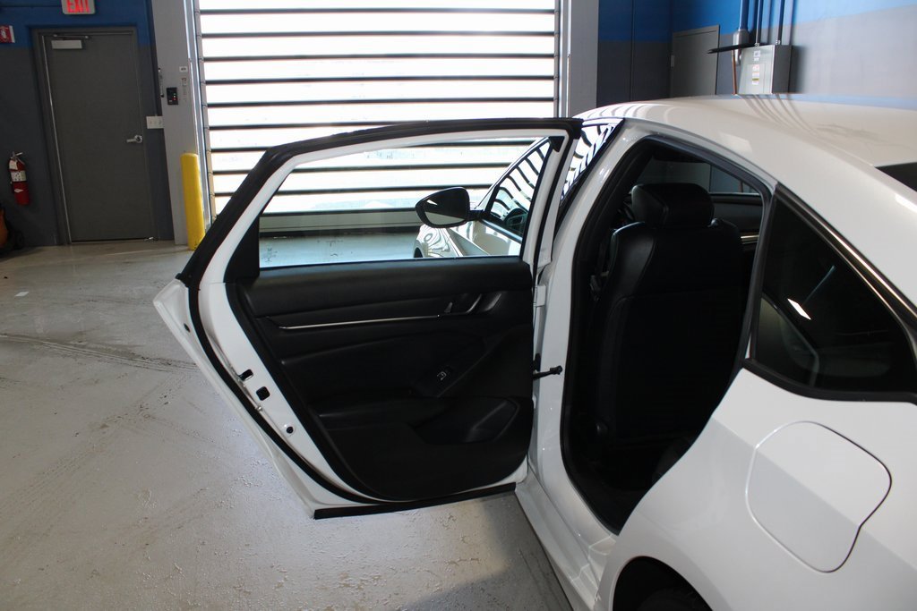 Used 2022 Honda Accord Sport image 18