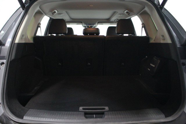 Used 2023 Nissan Rogue SV w/ SV Premium B Package image 31